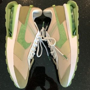 Worn 2x Air Max Pre-Day